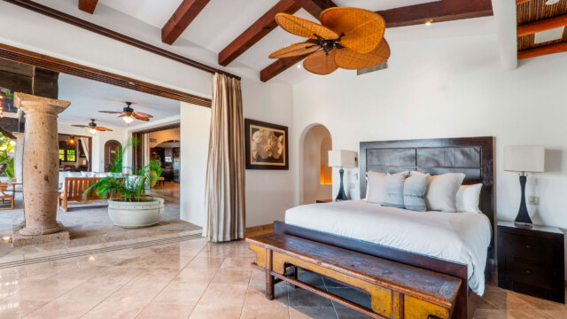 28 cc master bedroom 28 cc master bedroom