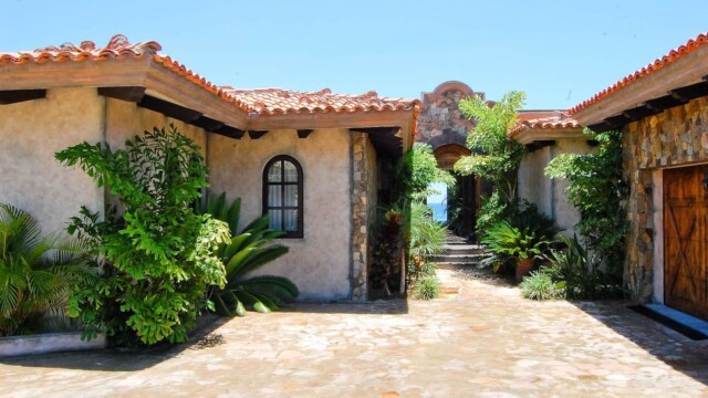 Villa Estero Image 2