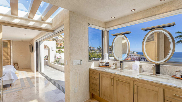 dos hermanas image 17 dos hermanas image 17