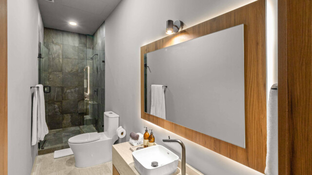 50.lucia noir bathroom 7 50.lucia noir bathroom 7